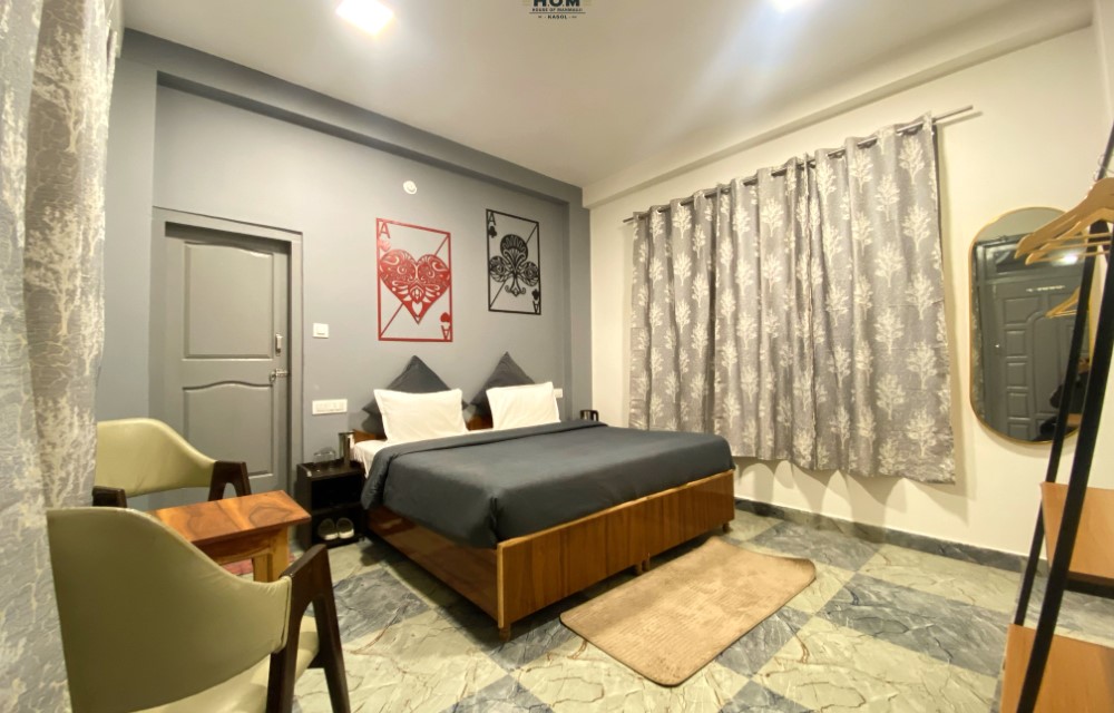 ROOMS_NAME