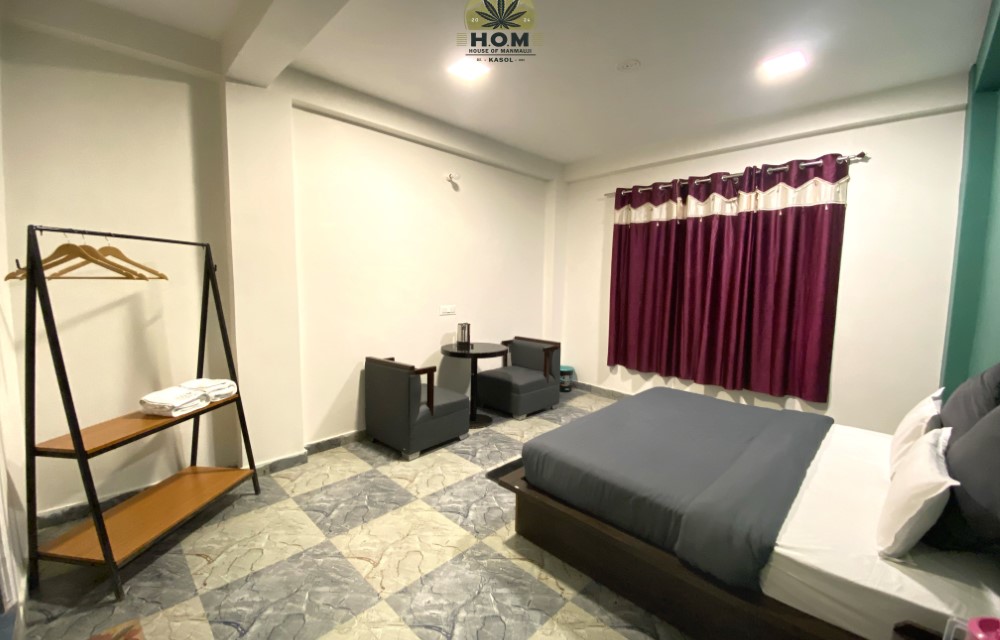 ROOMS_NAME
